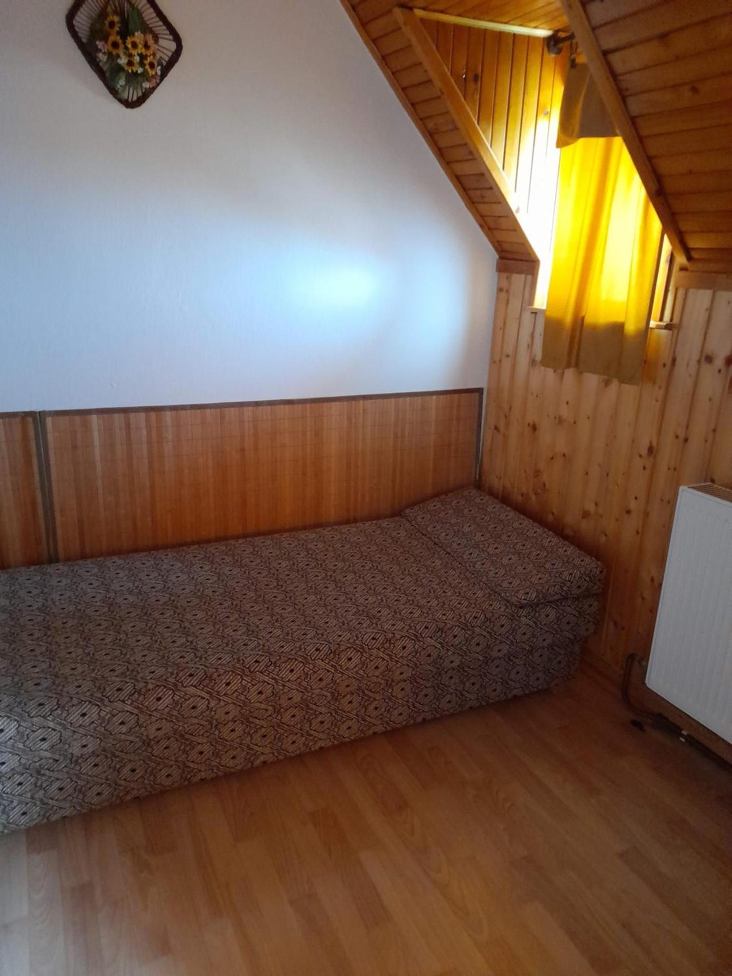 Harmonia Vendeghaz 100 Meterre Az Igali Gyogyfuerdotol Apartment Luaran gambar
