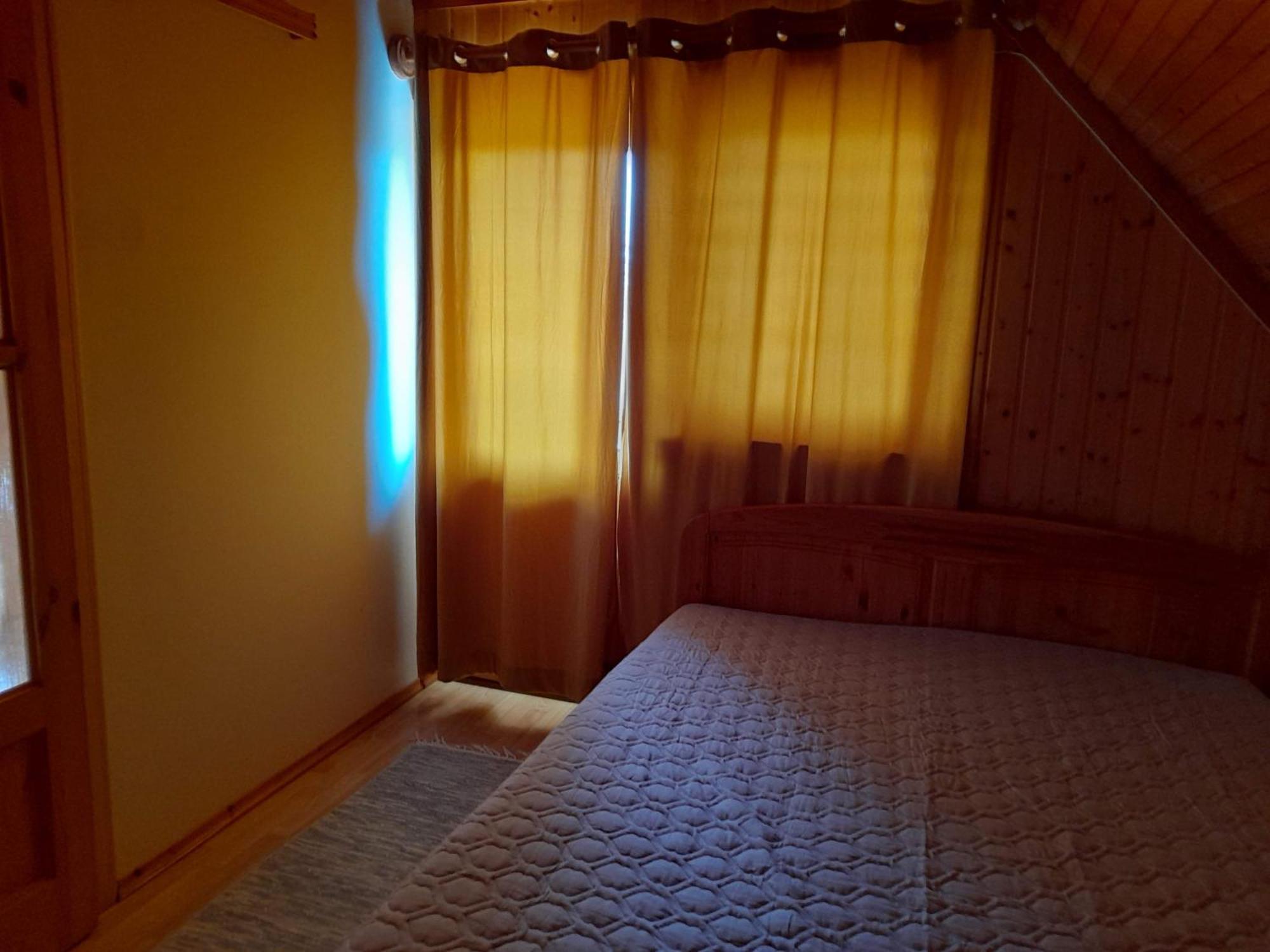 Harmonia Vendeghaz 100 Meterre Az Igali Gyogyfuerdotol Apartment Luaran gambar
